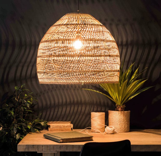 Les suspensions en rotin : l’élégance naturelle pour illuminer votre intérieur