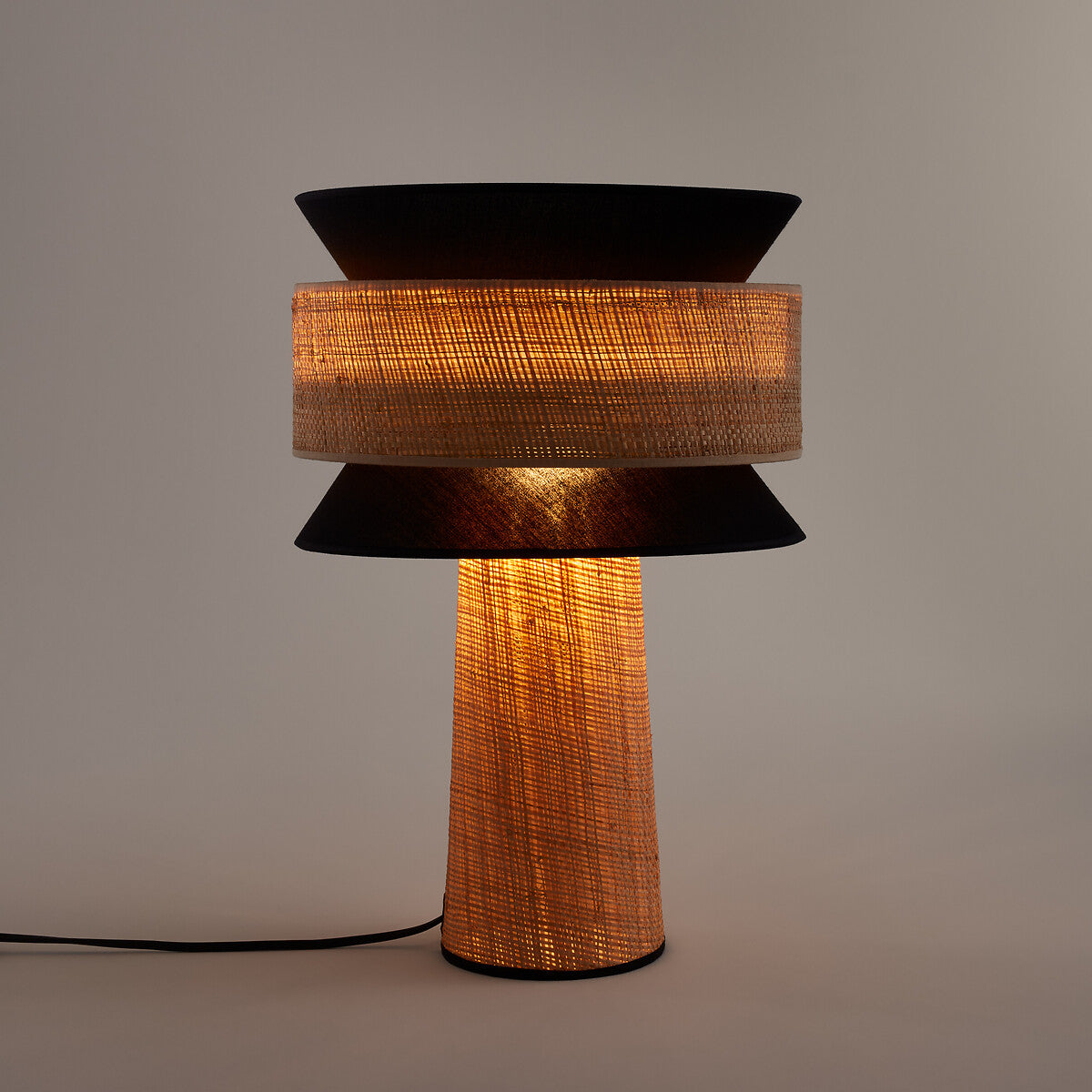 Lampe à poser Rotin et Noir | ELORA