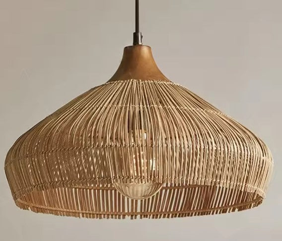 Suspension rotin chapeau