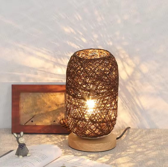 Lampe en rotin veilleuse
