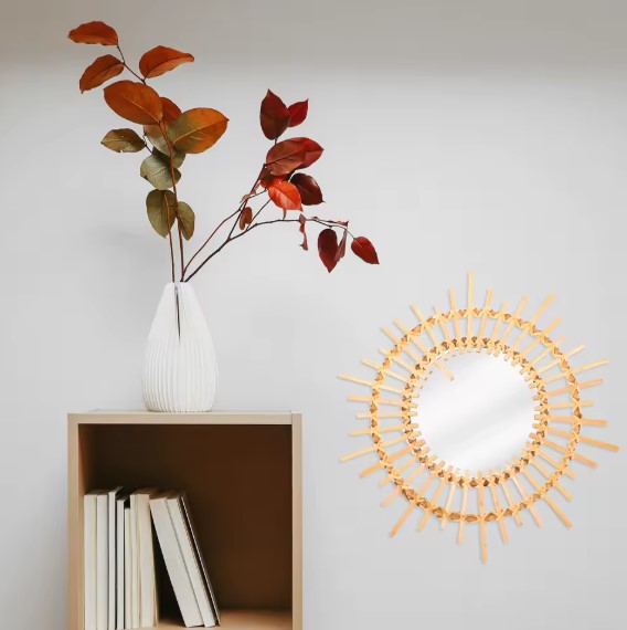 Miroir en rotin soleil