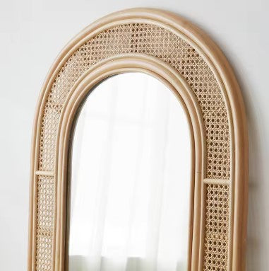 Miroir vintage en rotin