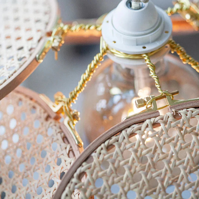 Suspension Cannage Pétales | LUMIÈRE D'OR