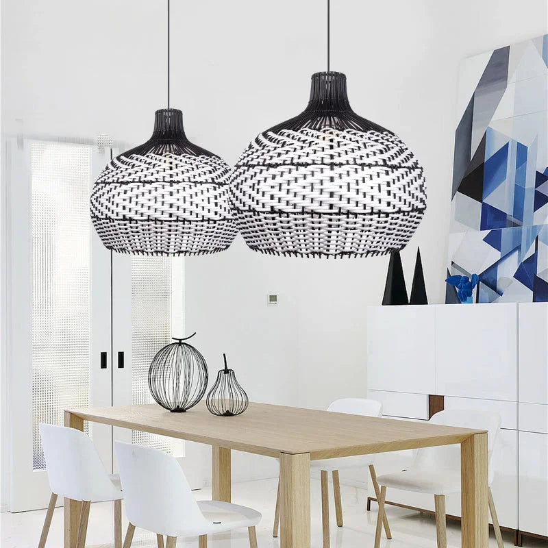 Suspension Rotin Noir & Blanc | YINYANG