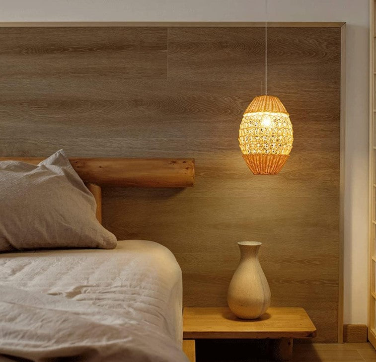 Suspension en rotin ovale stylée