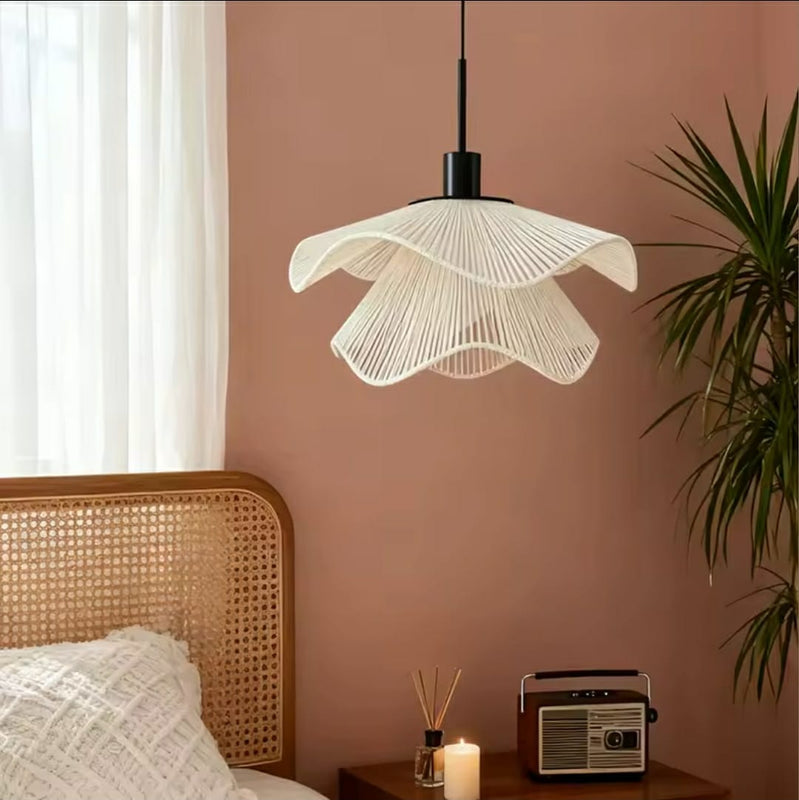 Suspension en Rotin Fleur Blanche